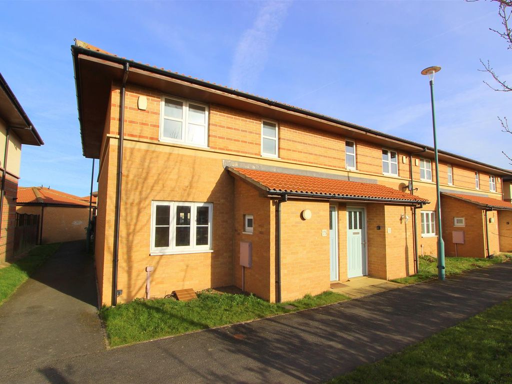 3 bed terraced house to rent in Hunt Mews, Darlington DL2 Zoopla