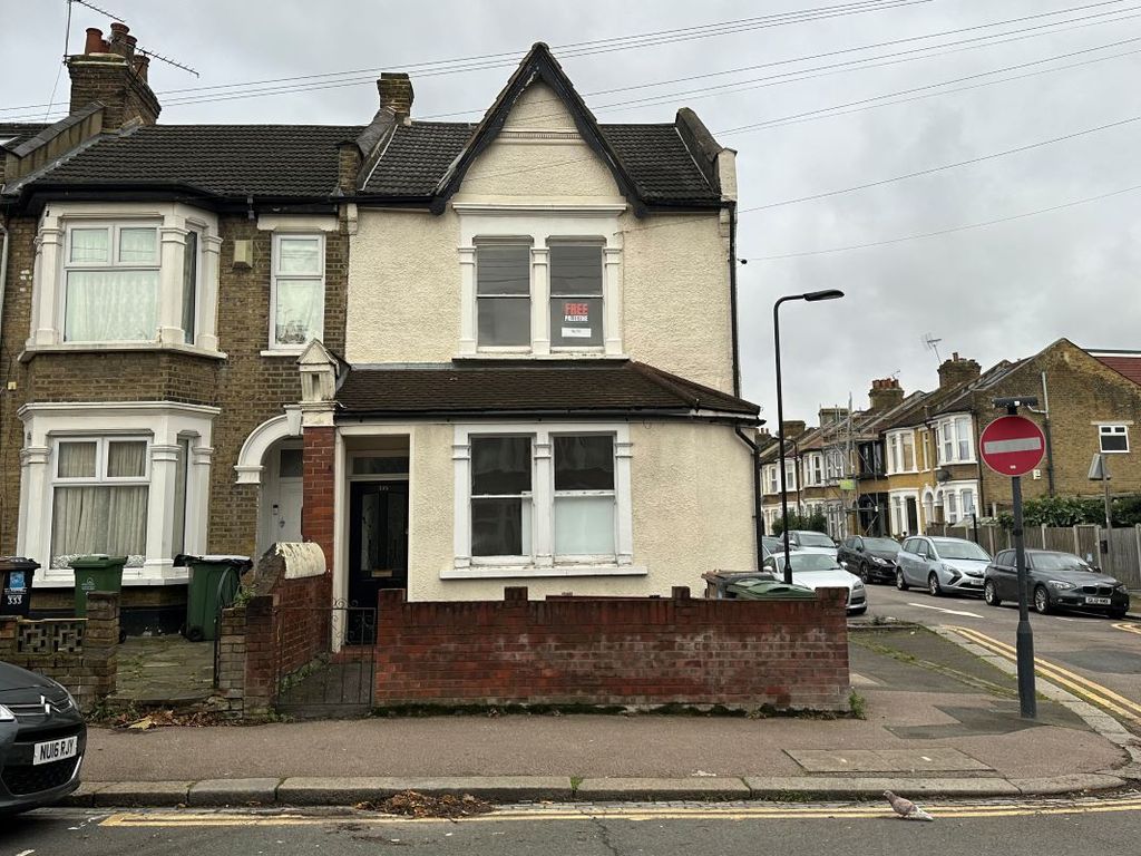 2 bed flat for sale in Ground Floor Flat, 335 Capworth Street, Leyton