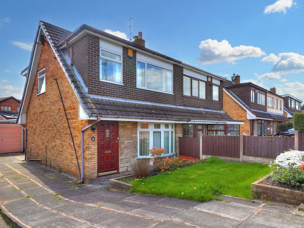 3 bed semidetached house for sale in Colwyn Drive, Hindley Green WN2