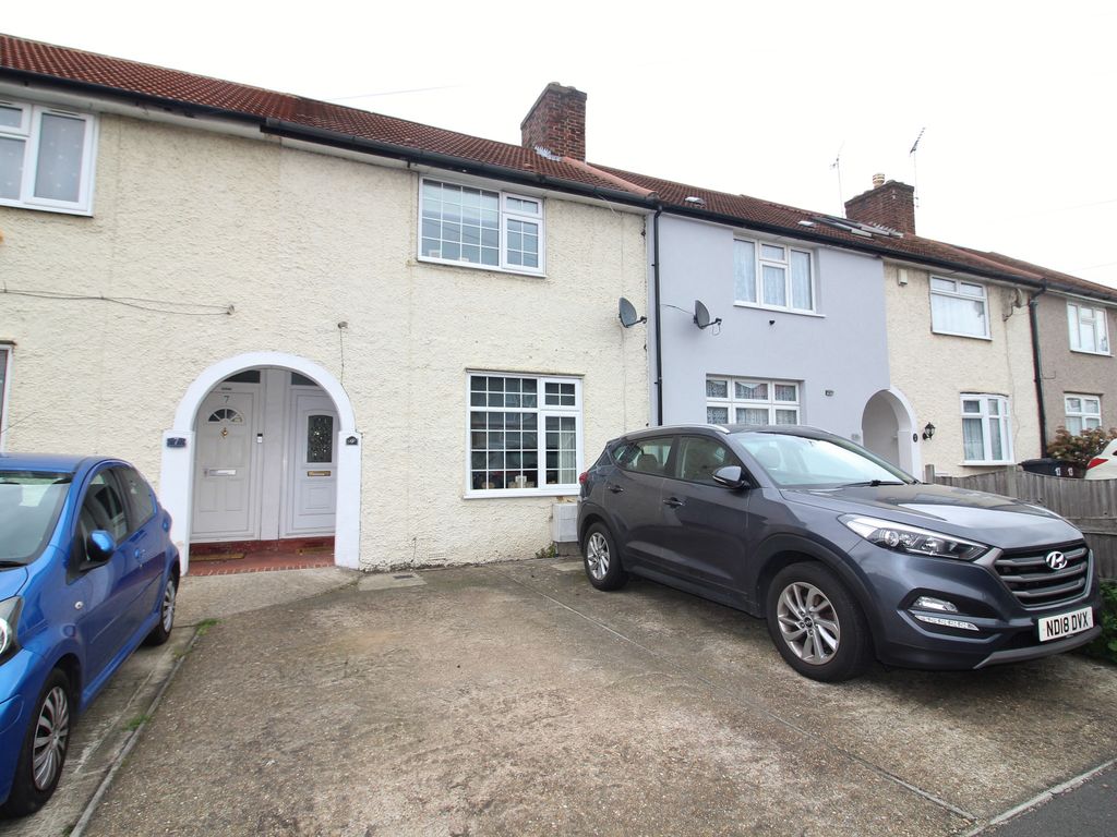 2 bed terraced house for sale in Warrington Road, Dagenham RM8 Zoopla