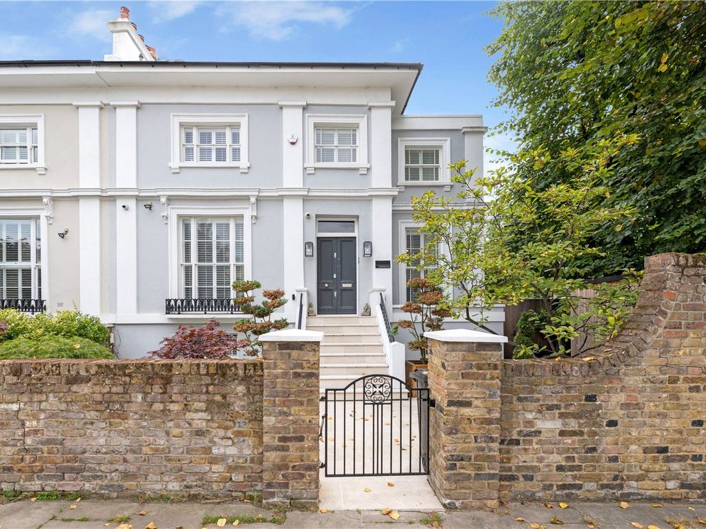 5 bed semidetached house for sale in Blenheim Road, London NW8, £
