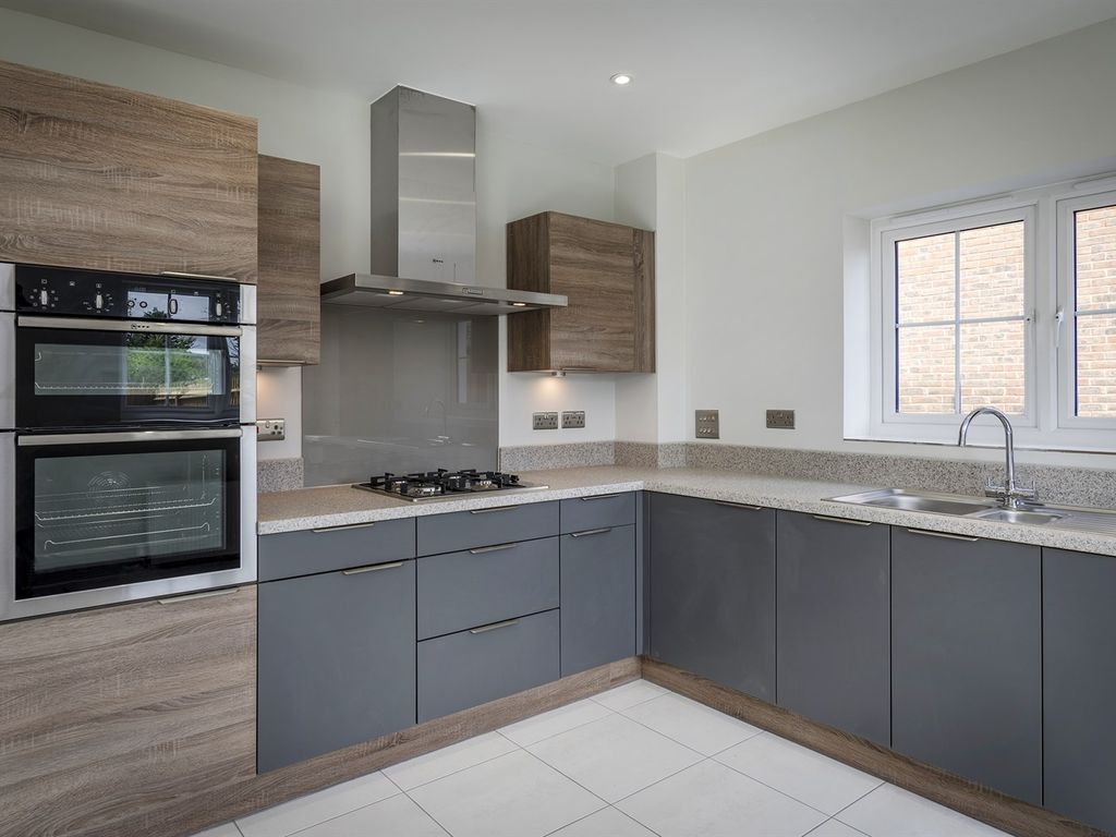 The Gables, Fishbourne PO19  