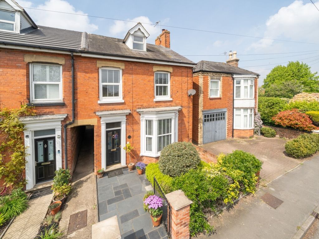 4 bed terraced house for sale in St. Thomas Road, Spalding, Lincolnshire PE11, £259,995 Zoopla