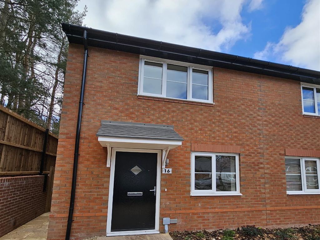 New home, 2 bed semidetached house for sale in Plot 19 Park Gate 40