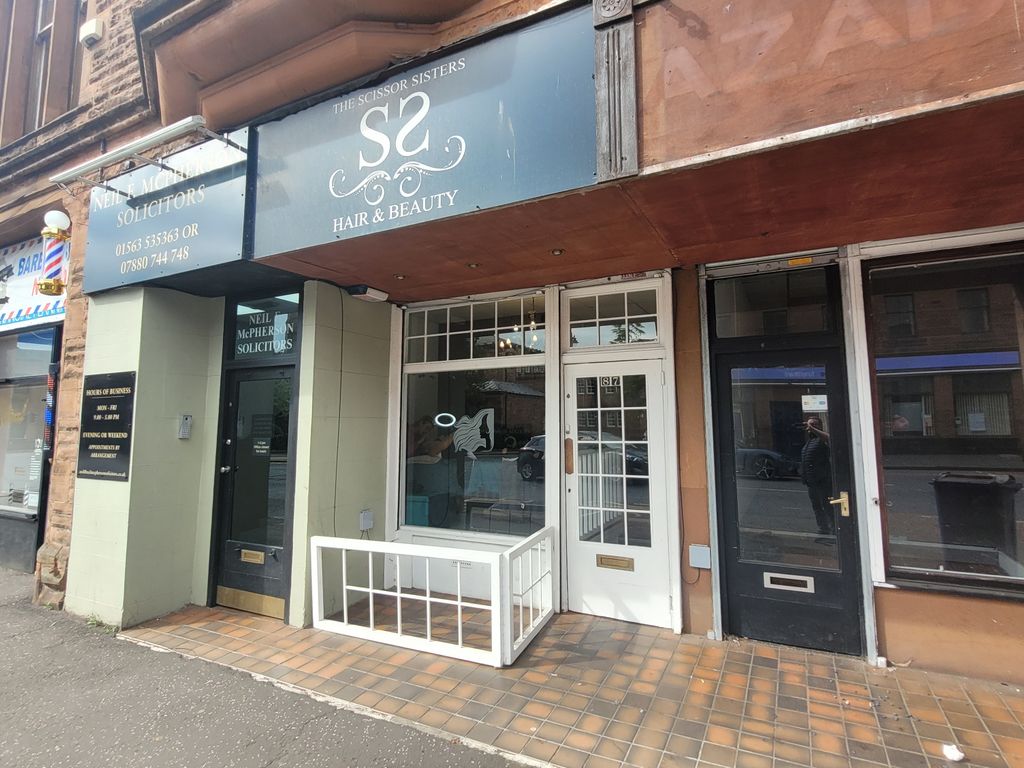 Retail premises to let in John Finnie Street, Kilmarnock KA1, £10,000