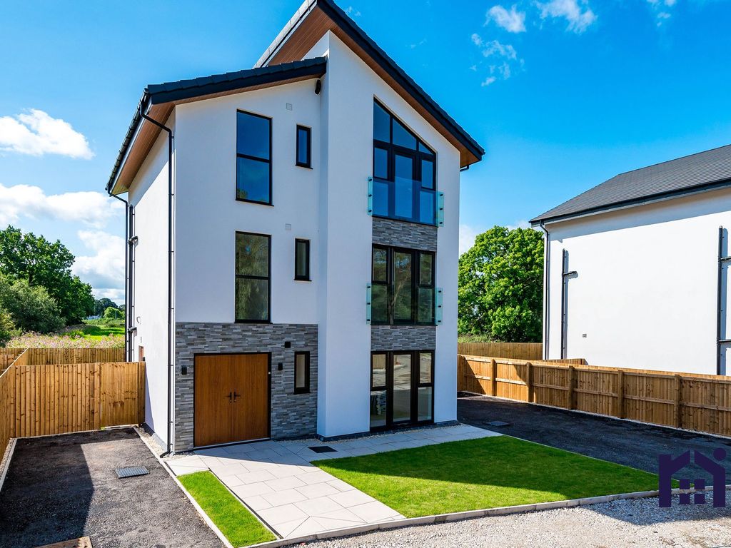 New home, 4 bed detached house for sale in The Elm, Marklands