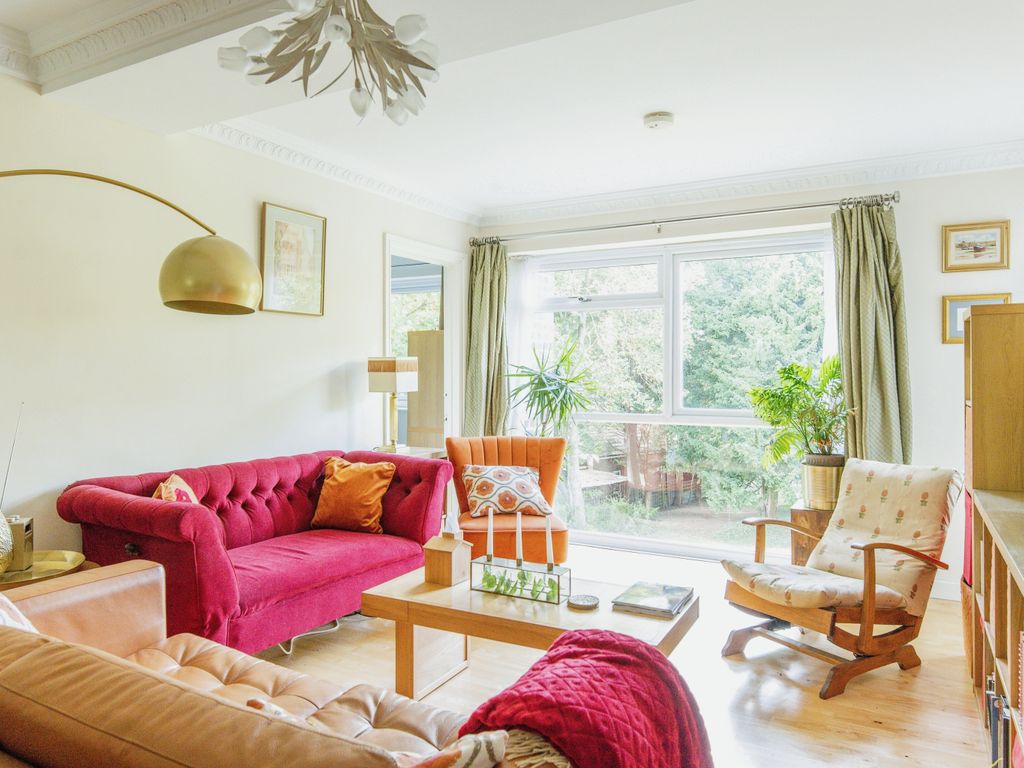 2 bed flat for sale in 33 Orchard Road, Bromley BR1, £395,000 Zoopla
