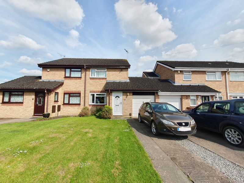 2 bed semidetached house for sale in Carters Orchard, Quedgeley