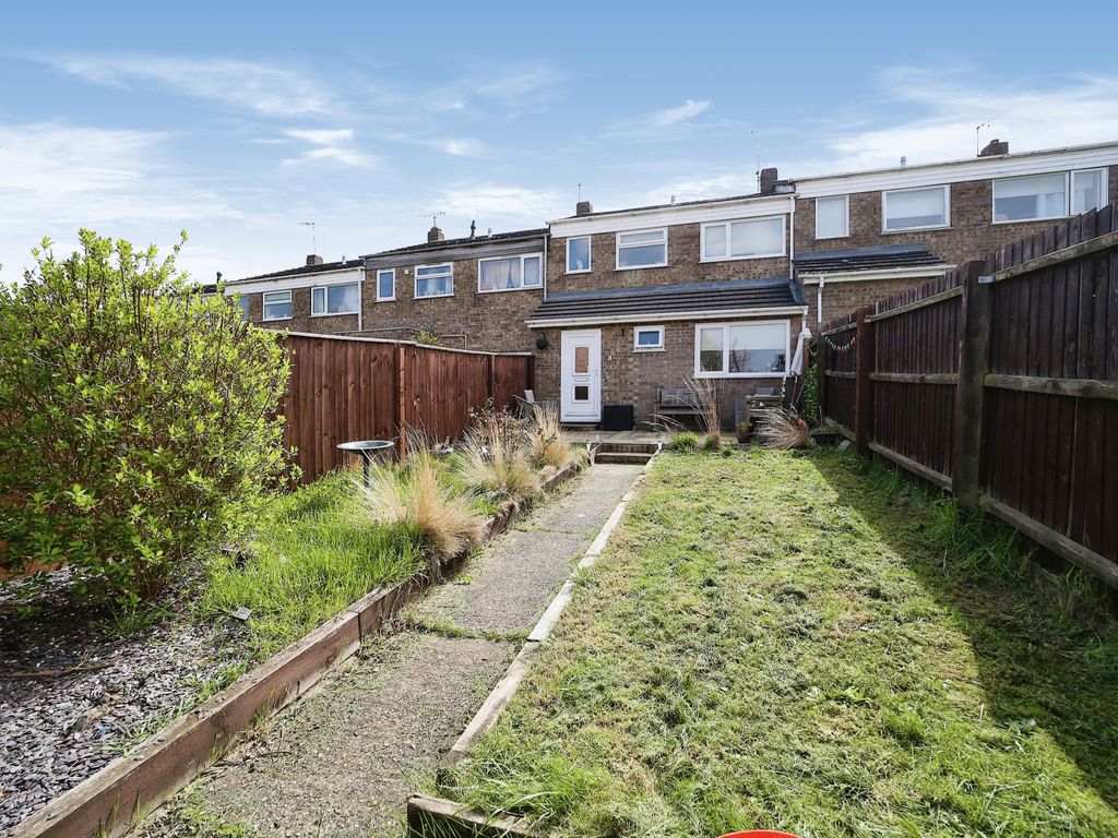 3 bed terraced house for sale in Malvern Road, Bury St. Edmunds IP33