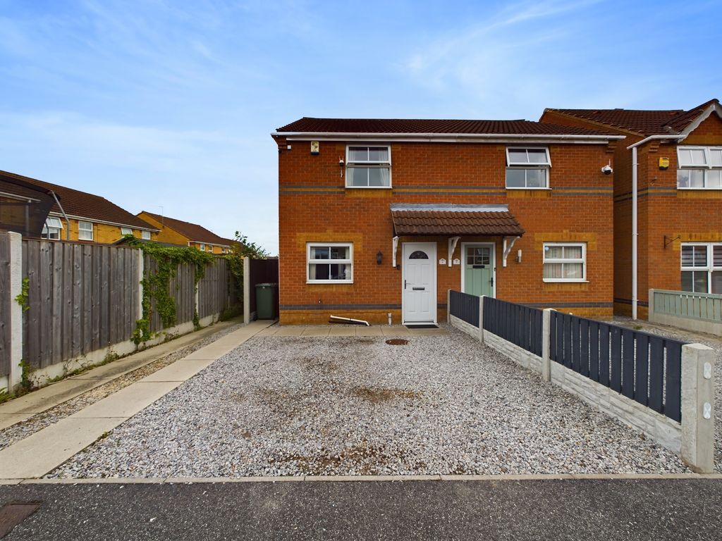 2 bed semidetached house for sale in Beachill Crescent, Havercroft