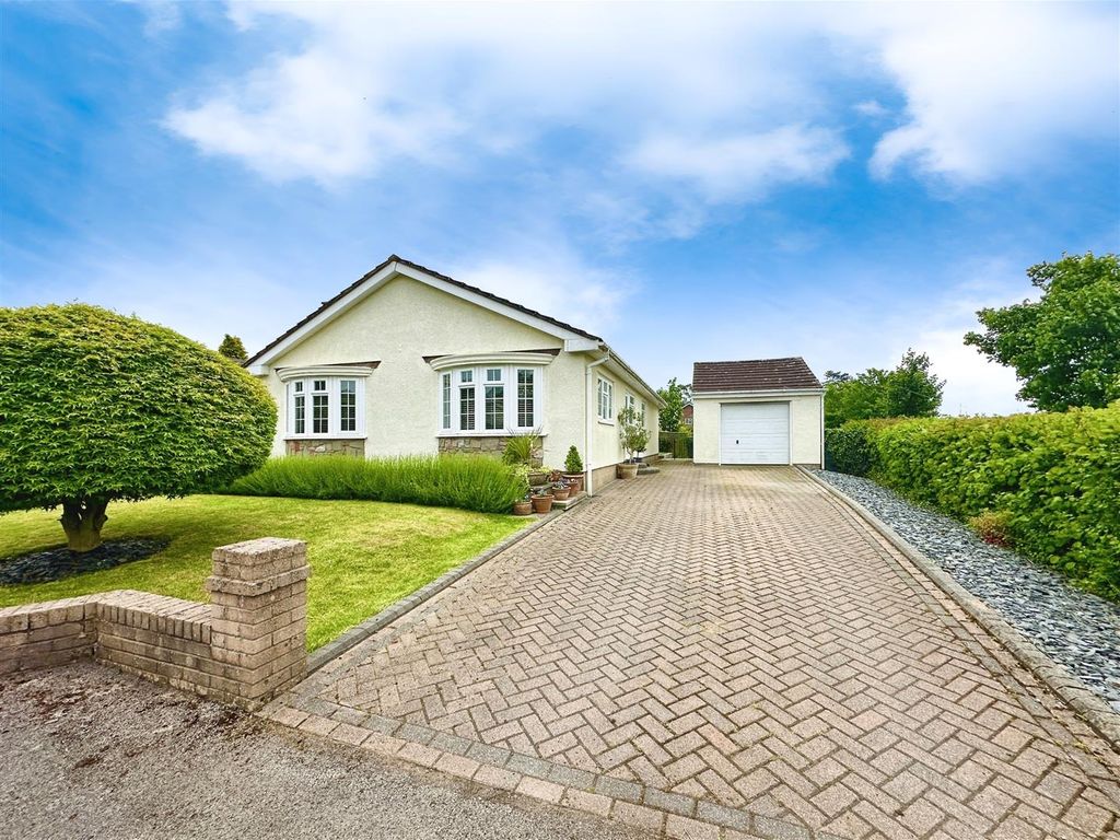 3 bed detached bungalow for sale in Laurel Park, St. Arvans, Chepstow