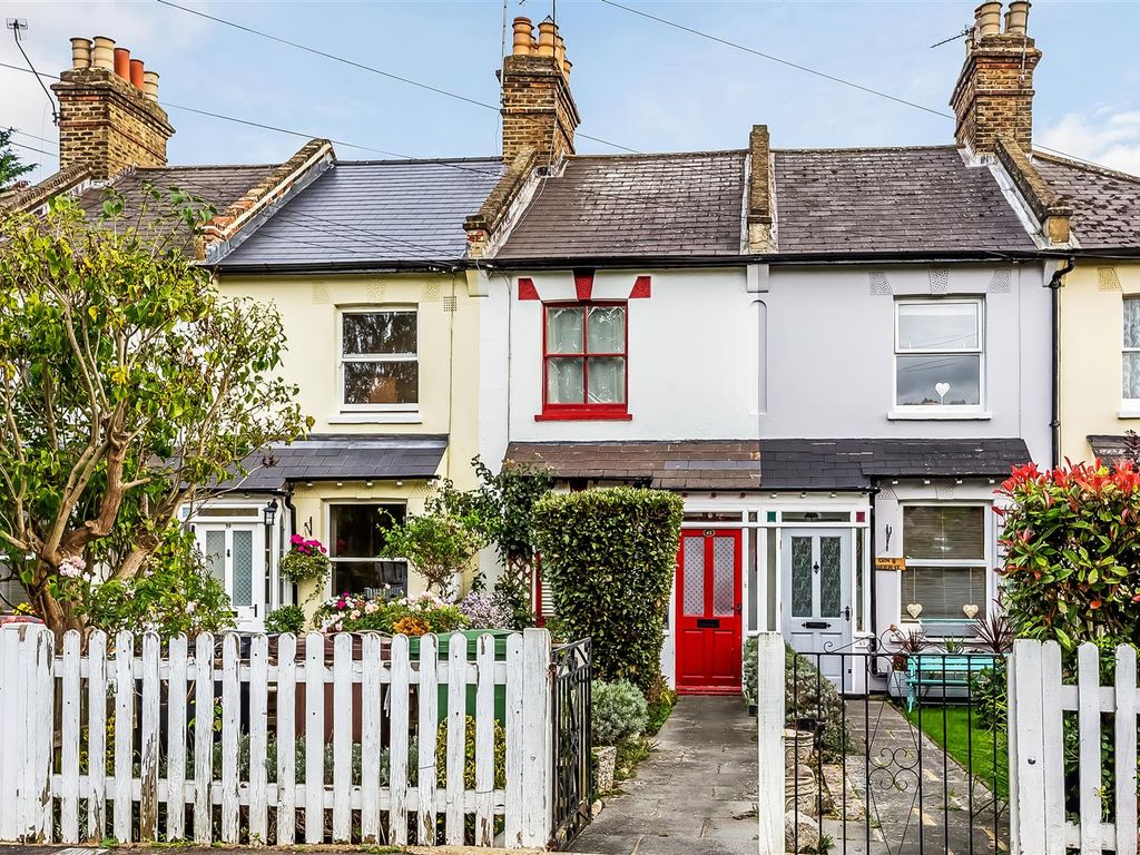 2 bed terraced house for sale in Stamford Green Road, Epsom KT18, £