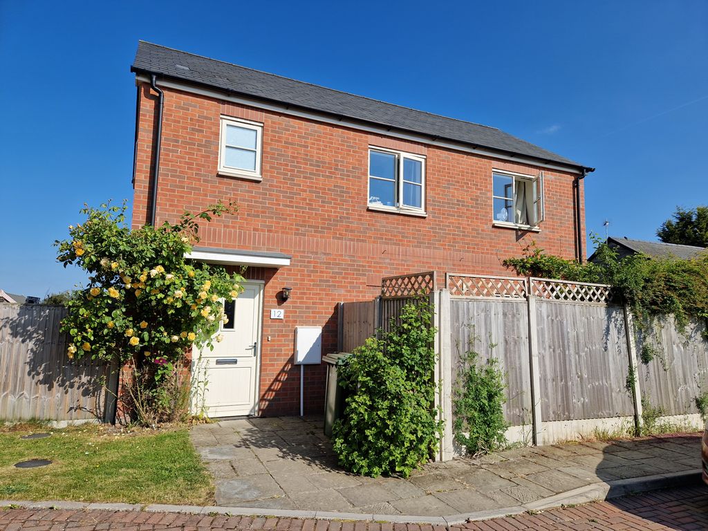 3 bed detached house for sale in Hamlyn Place, Kingsland, Leominster