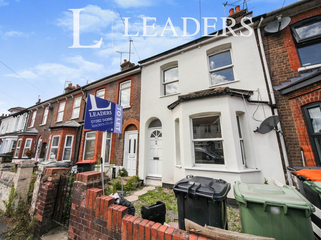 4 bed semidetached house to rent in Union Street, Dunstable LU6 Zoopla
