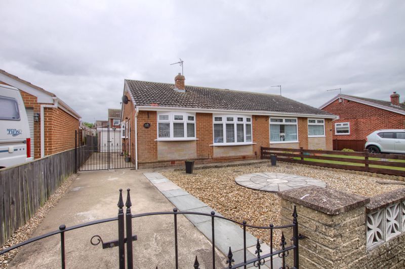 2 bed semidetached bungalow for sale in Ryton Close, Thornaby