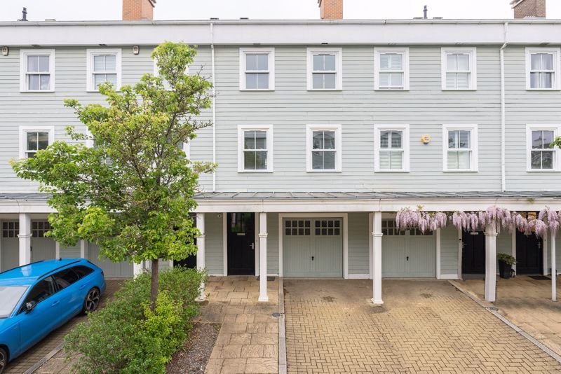 4 bed terraced house for sale in Portland Close, Worcester Park KT4