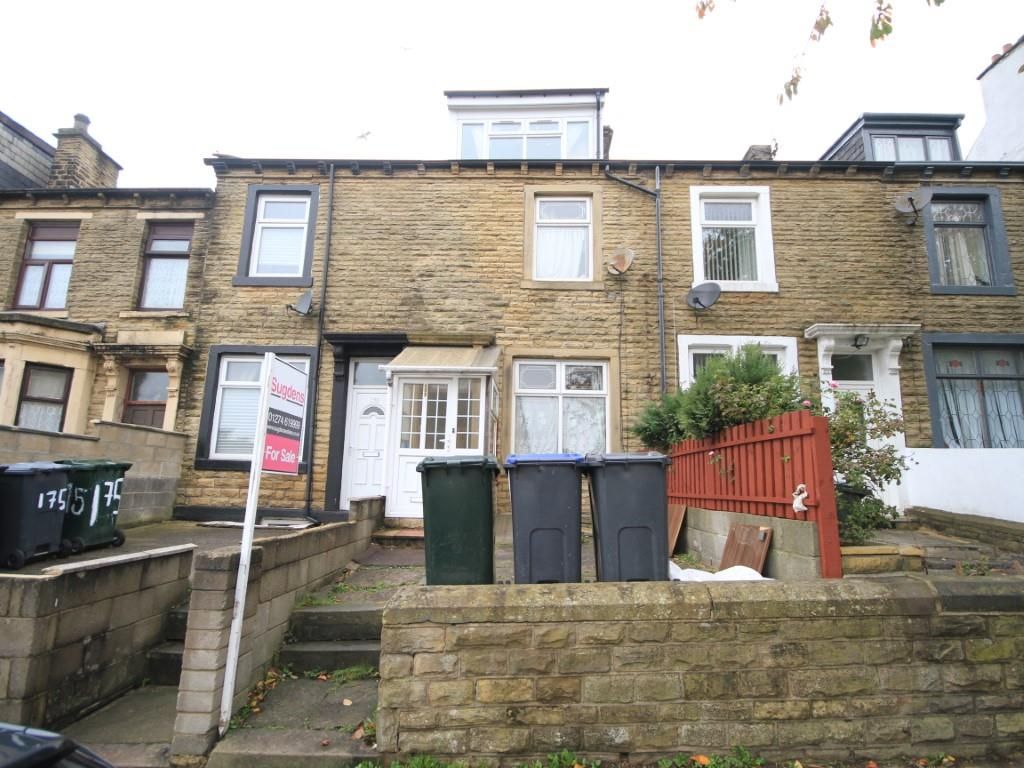4 bed semidetached house for sale in Undercliffe Street, Bradford BD3