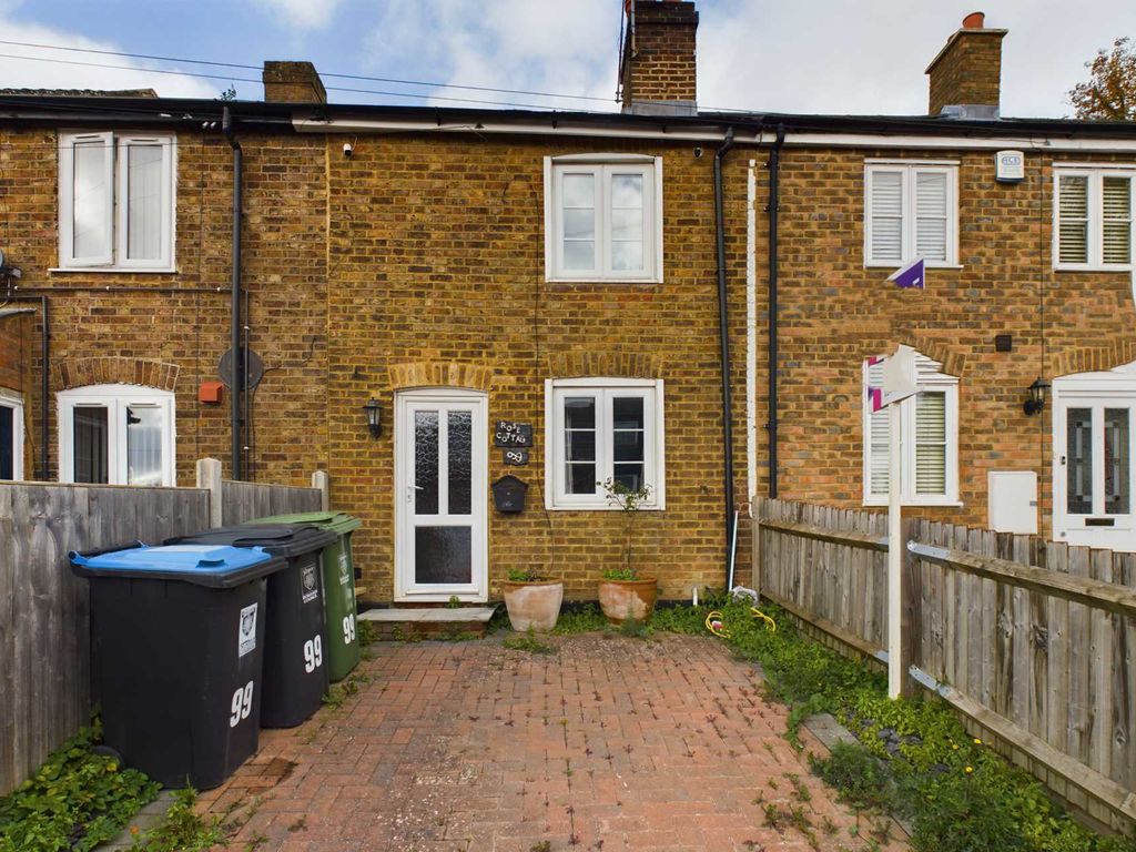 Property for sale in Chapel Street, Old Town HP2, £300,000 Zoopla