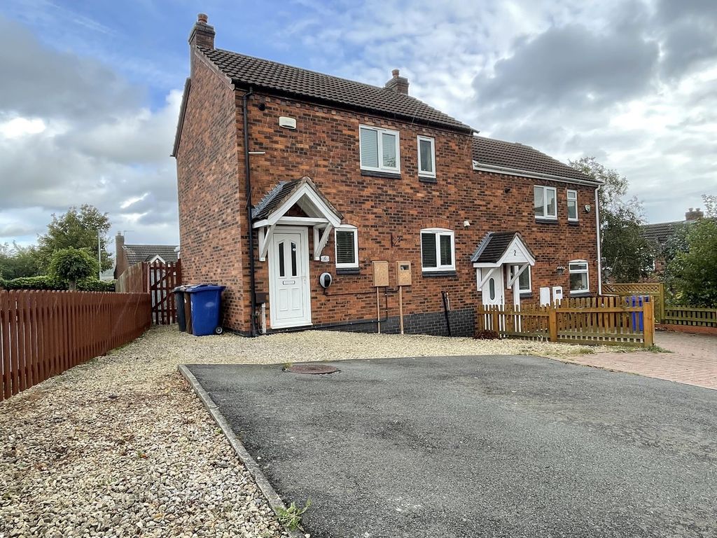 2 bed semidetached house for sale in Cameron Close, Brizlincote Valley