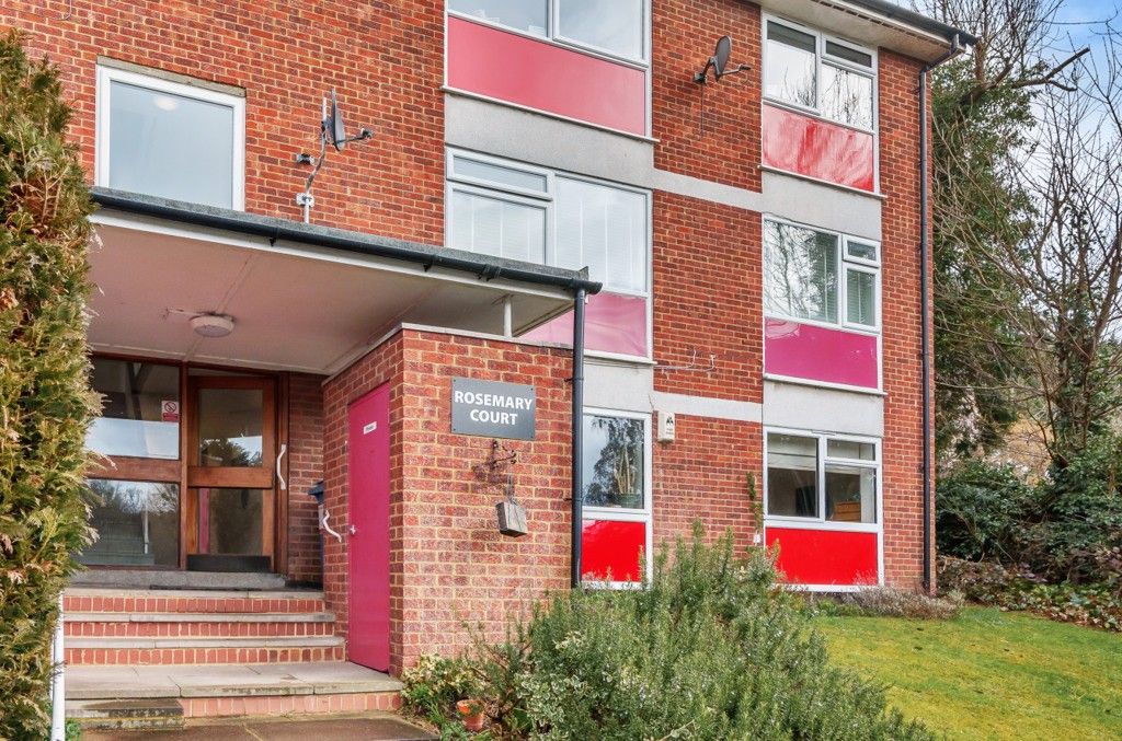 2 bed flat for sale in Rosemary Close, High HP12 Zoopla