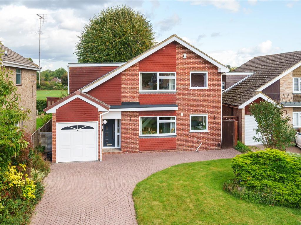 4 bed detached house for sale in Wallner Way, Wokingham, Berkshire RG40