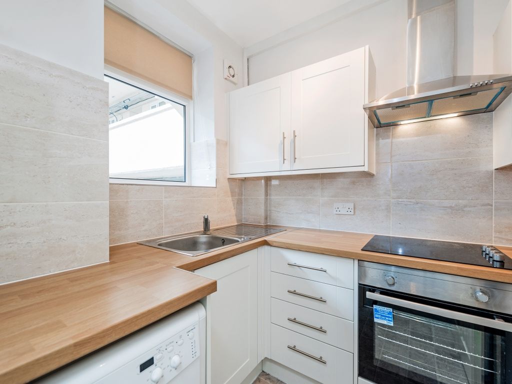 2 bed flat to rent in Maida Vale, London W9 Zoopla