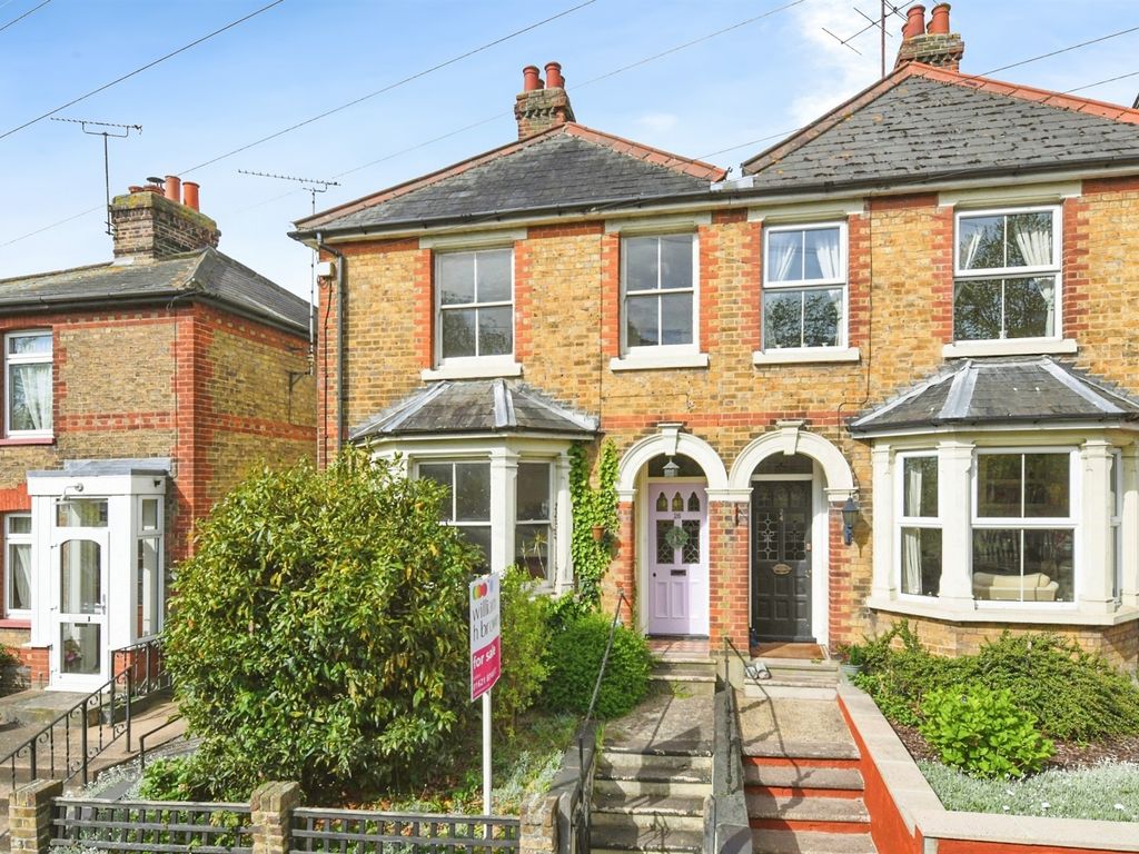 3 bed semidetached house for sale in Fambridge Road, Maldon CM9, £