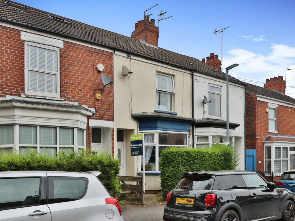 3 bed terraced house for sale in Salisbury Street, Hessle HU13, £