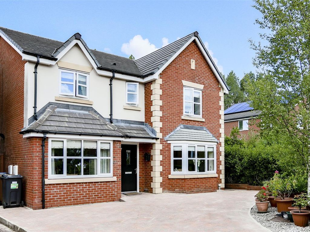 4 bed detached house for sale in Hazel Close, ClaytonLeWoods, Chorley