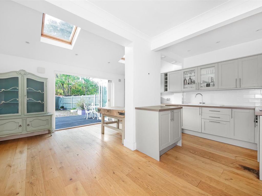 3 bed terraced house for sale in Wimborne Way, Beckenham BR3, £550,000