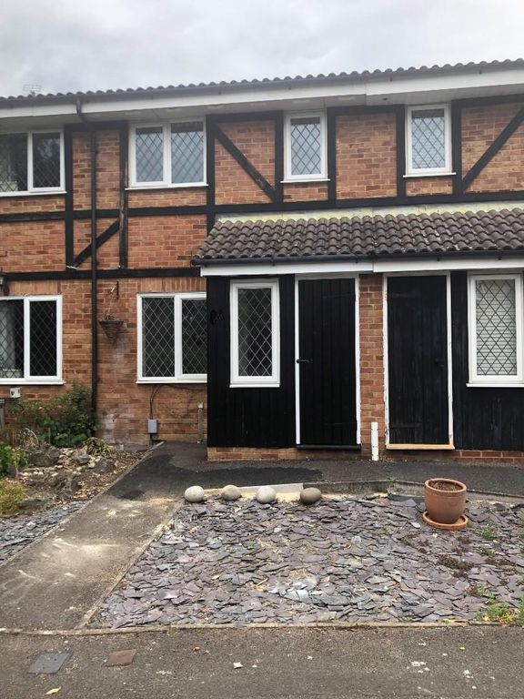 1 bed terraced house to rent in Wakefield Close, Byfleet, West Byfleet