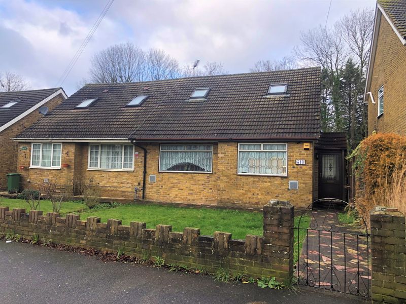 4 bed bungalow for sale in Bath Road, Longford, West Drayton UB7 Zoopla