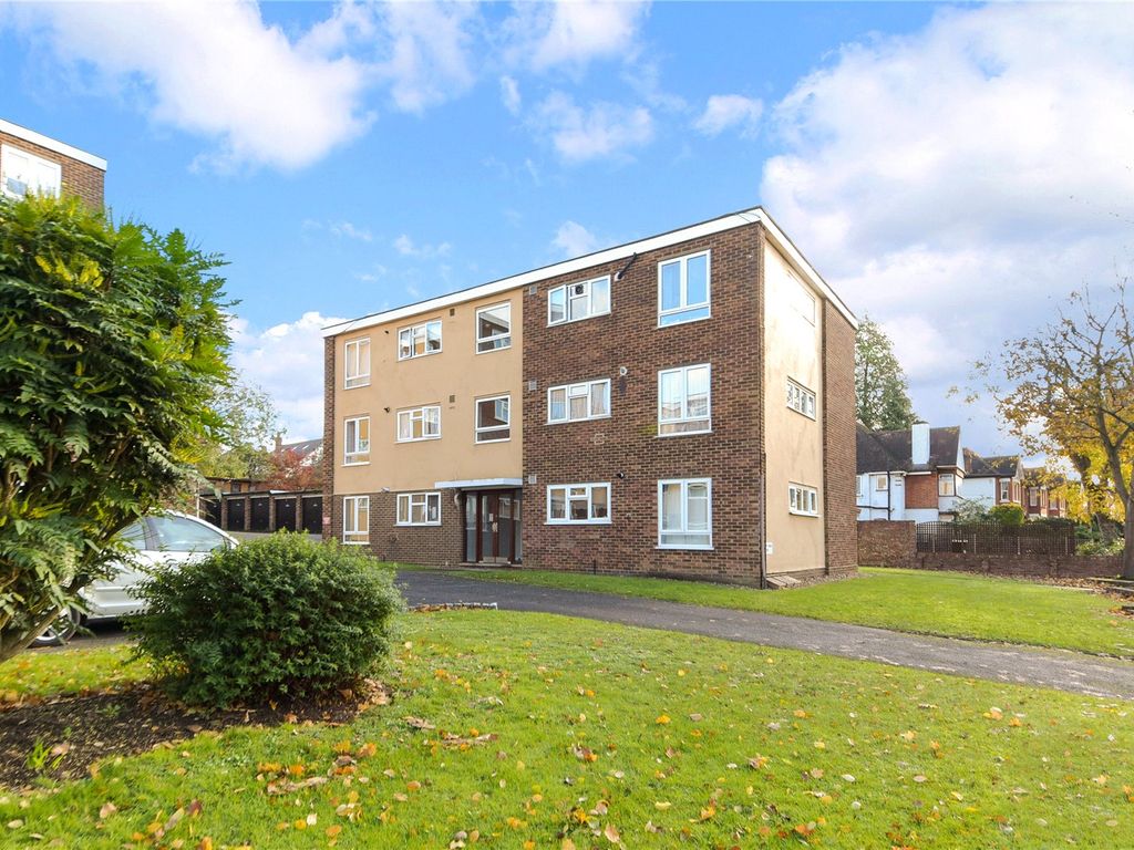 2 bed flat for sale in Park Hill Road, Wallington SM6, £260,000 Zoopla
