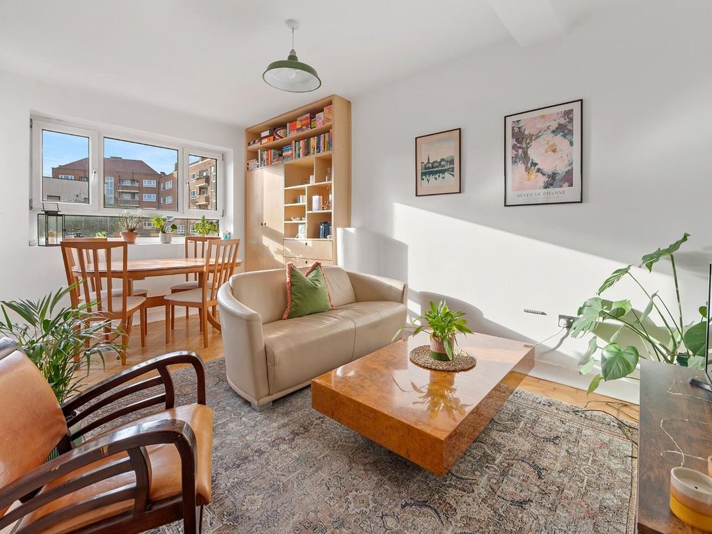 2 bed flat for sale in Denman House, Lordship Terrace, London N16 Zoopla
