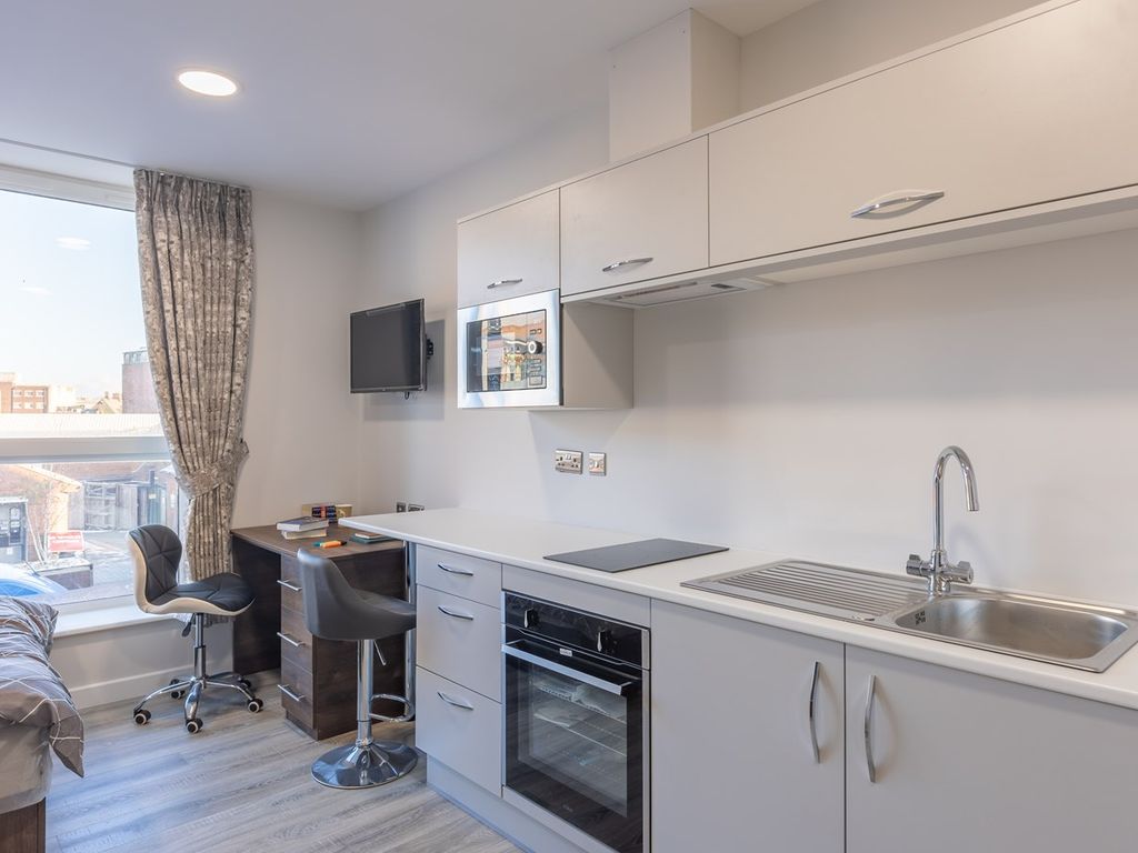 Studio to rent in 1214 Park Lane, Sunderland SR1, £695 pcm Zoopla