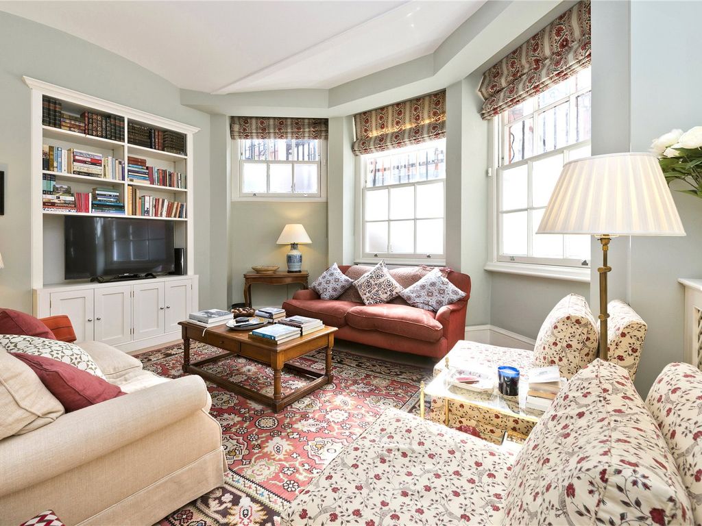 Pont Street, Knightsbridge, London SW1X  