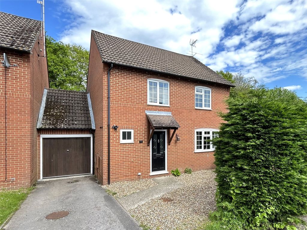 4 bed linkdetached house for sale in Faygate Way, Lower Earley, Reading, Berkshire RG6 Zoopla