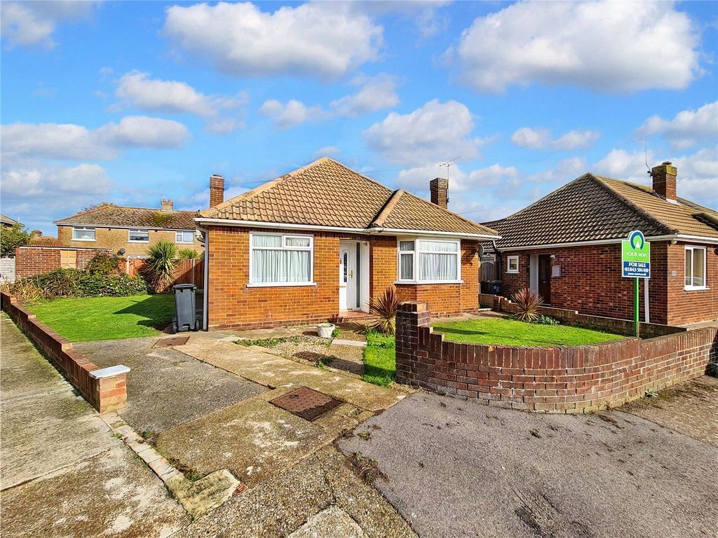 2 bed bungalow to rent in Gilbert Road, Ramsgate, Kent CT11 Zoopla