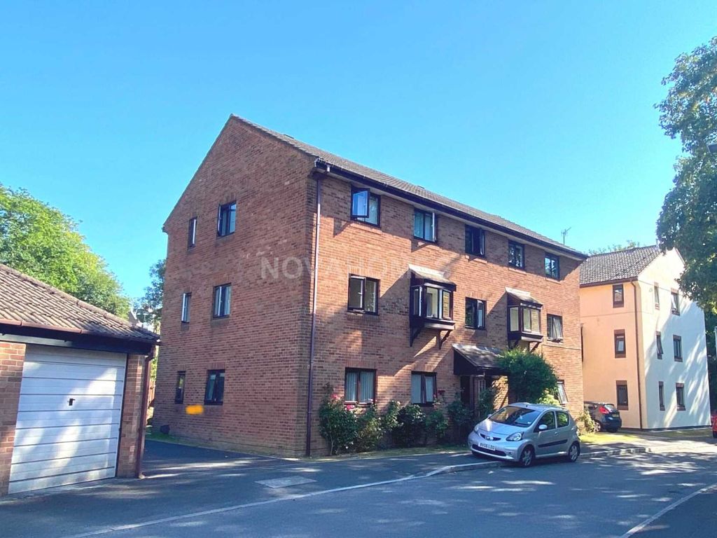 2 bed flat for sale in St Marys Court, Plympton PL7 Zoopla