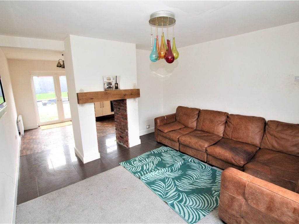 3 bed semidetached house for sale in Glendale Road, Middlesbrough TS5