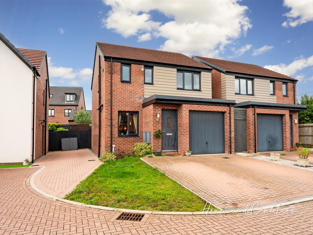 3 bed detached house for sale in Mortimer Avenue, Old St. Mellons, Cardiff CF3, £365,000 Zoopla