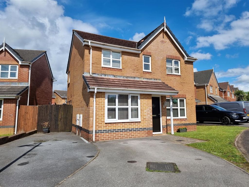 4 bed detached house for sale in Golwg Y Waun, Birchgrove, Swansea SA7