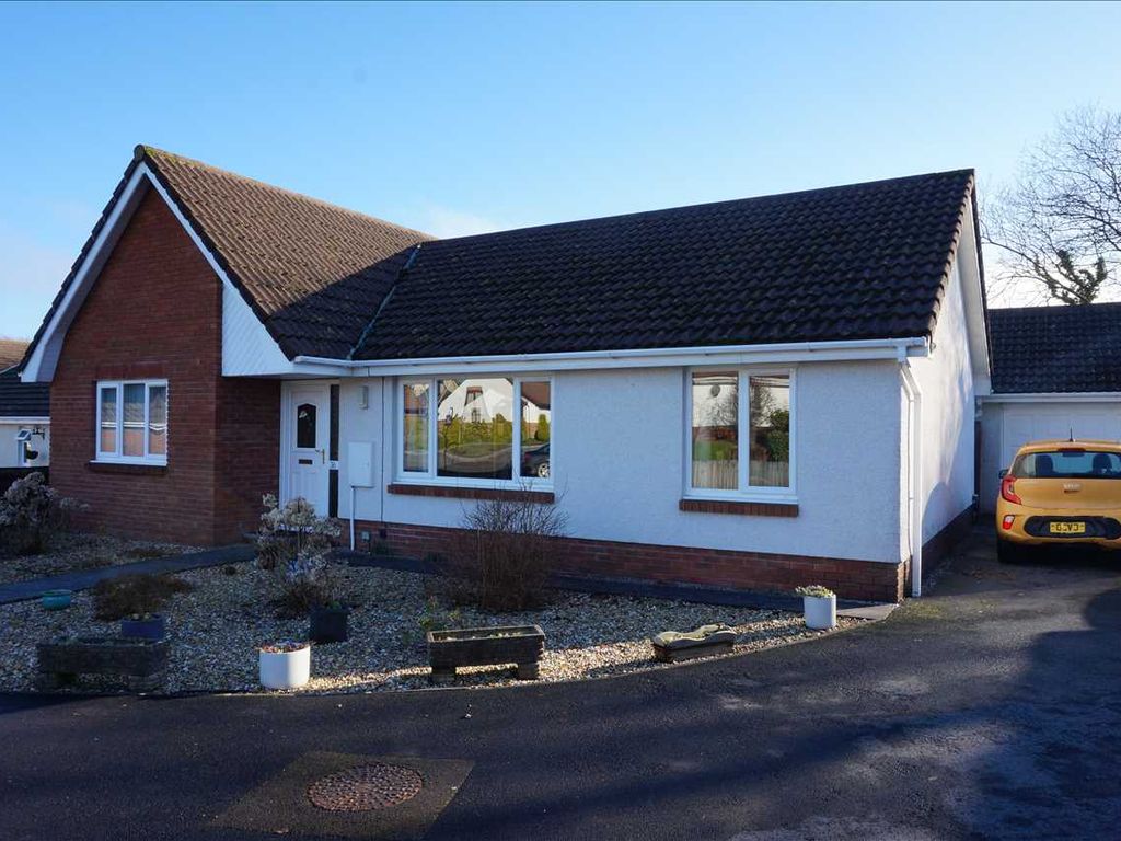 3 bed detached bungalow for sale in Delfryn, Capel Hendre, Ammanford