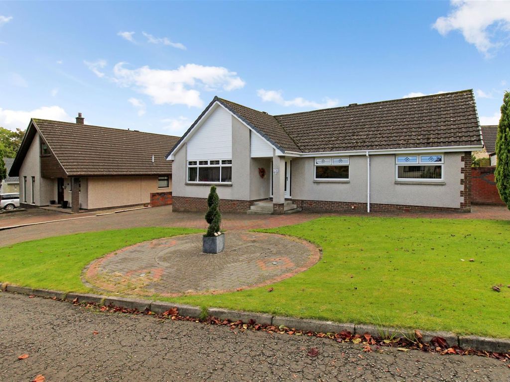 5 bed detached bungalow for sale in Bourne Crescent, Inchinnan, Renfrew