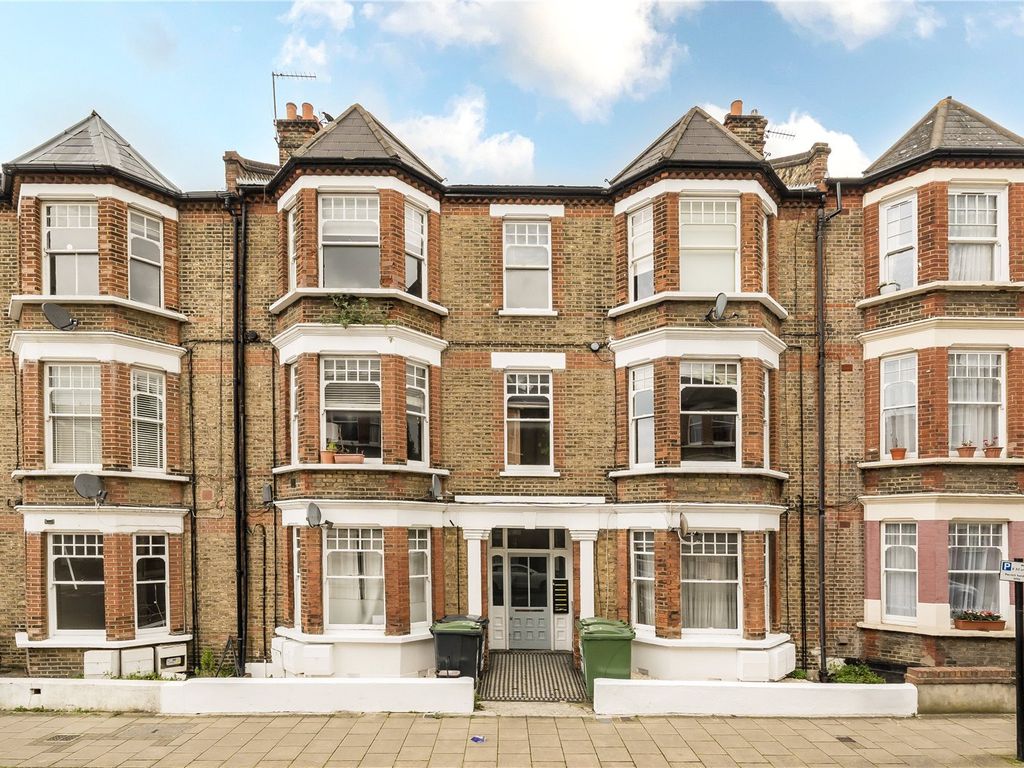 2 bed flat for sale in Elmhurst Mansions, Edgeley Road, London SW4, £579,000 Zoopla