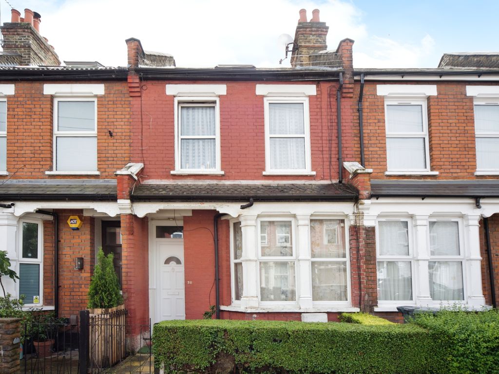 3 bed terraced house for sale in Seymour Avenue, London N17, £450,000