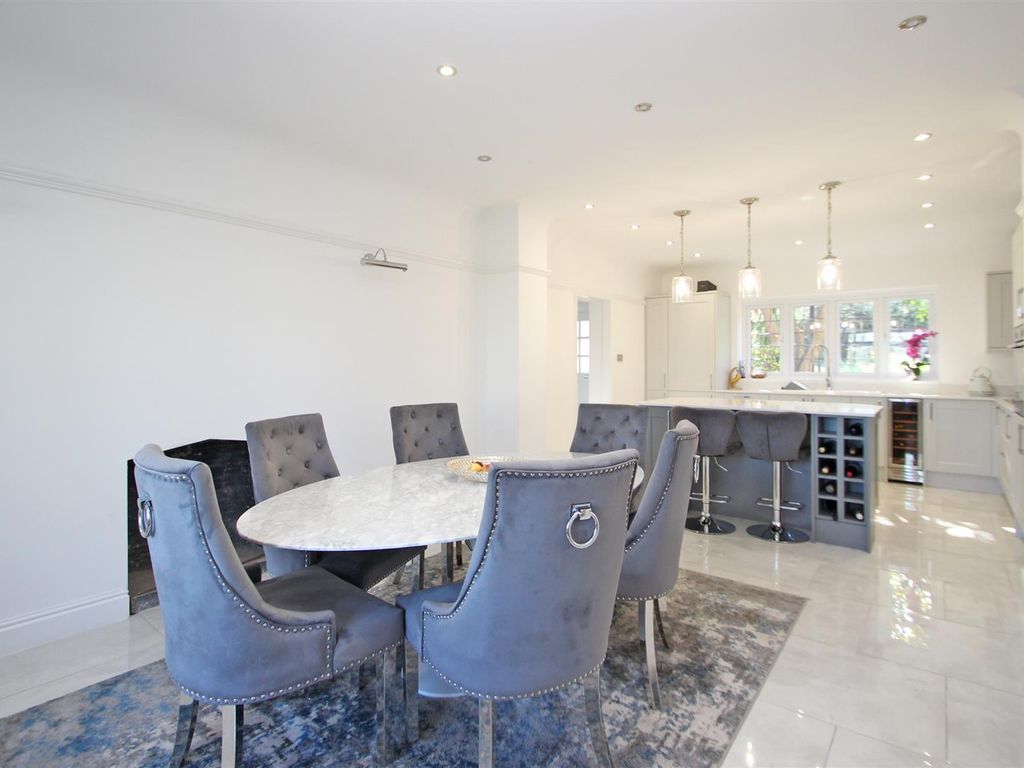 5 bed detached house for sale in Kite Hill, Wootton Bridge, Ryde PO33