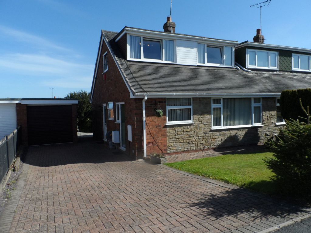 3 bed semidetached house to rent in Pear Tree Drive, Madeley, Crewe
