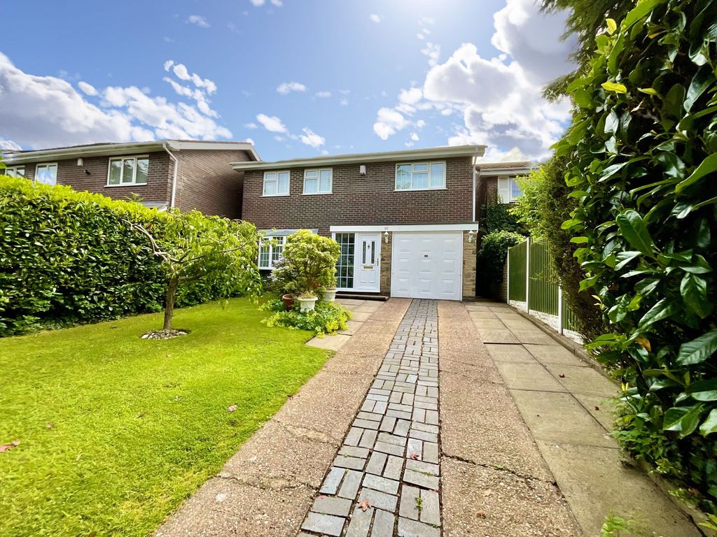 4 bed detached house for sale in New Inn Lane, Trentham, StokeOnTrent