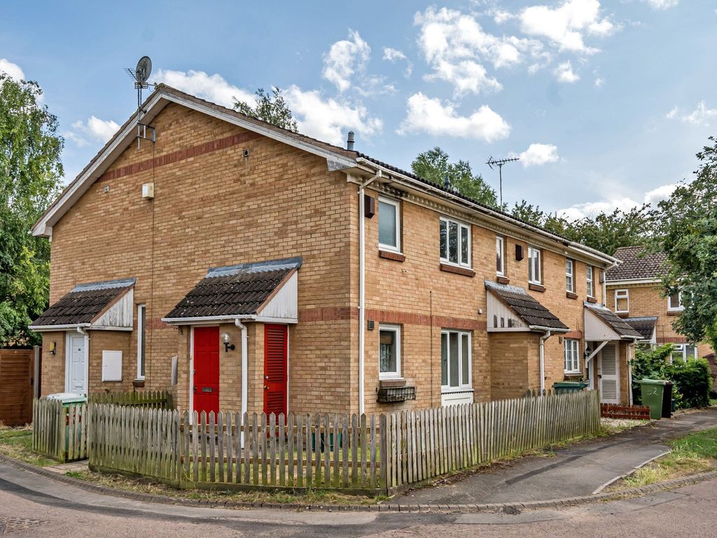 1 bed end terrace house to rent in St. Peters Close, Cheltenham